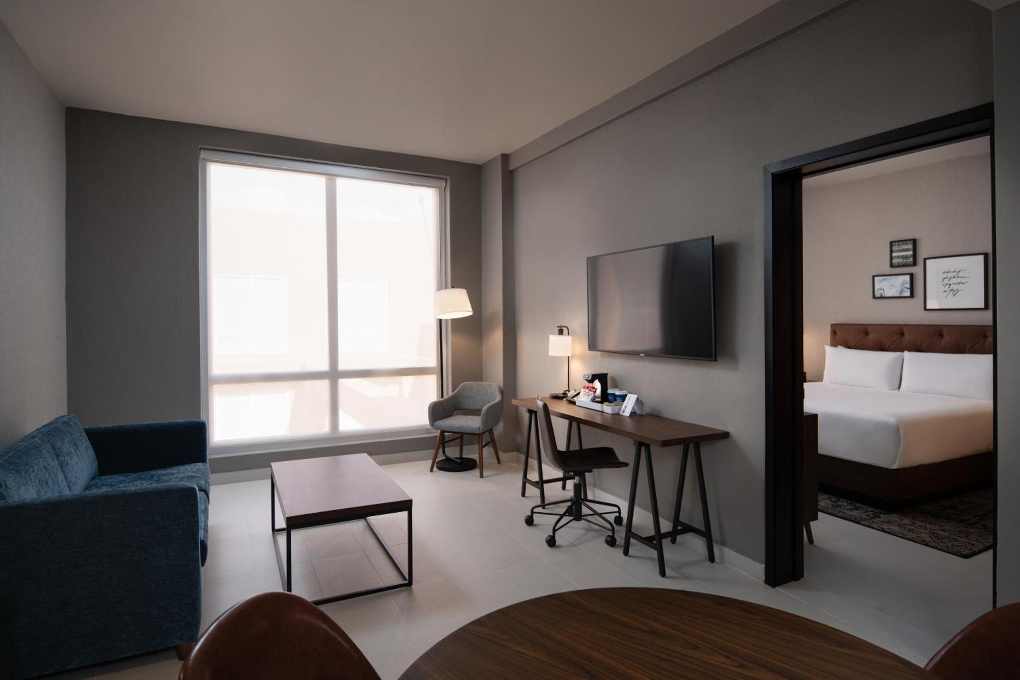 Four Points By Sheraton Hotel 4*