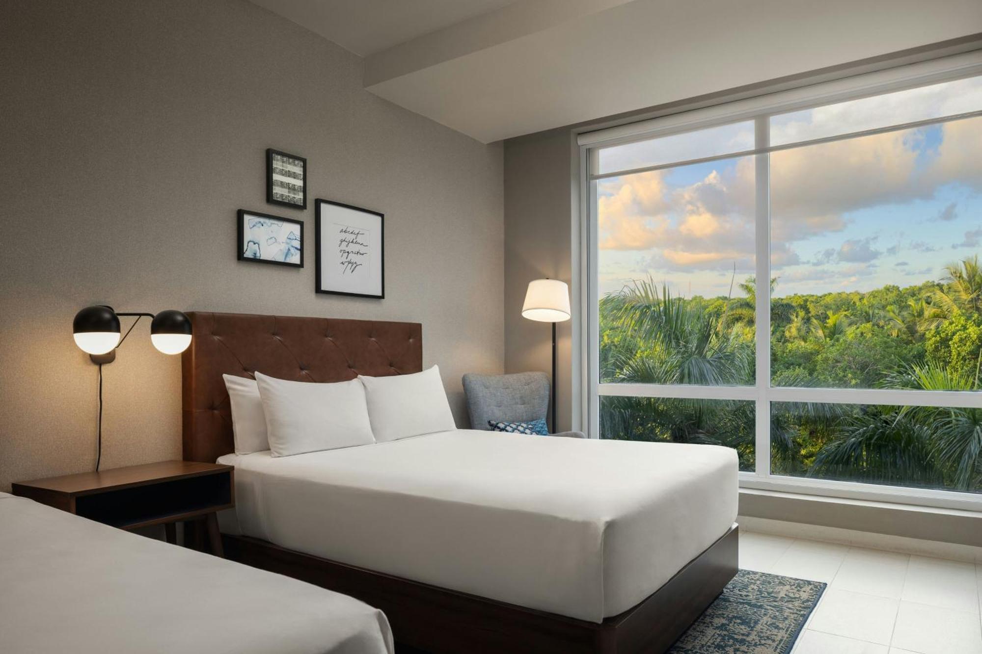 Hotel Four Points By Sheraton 4*