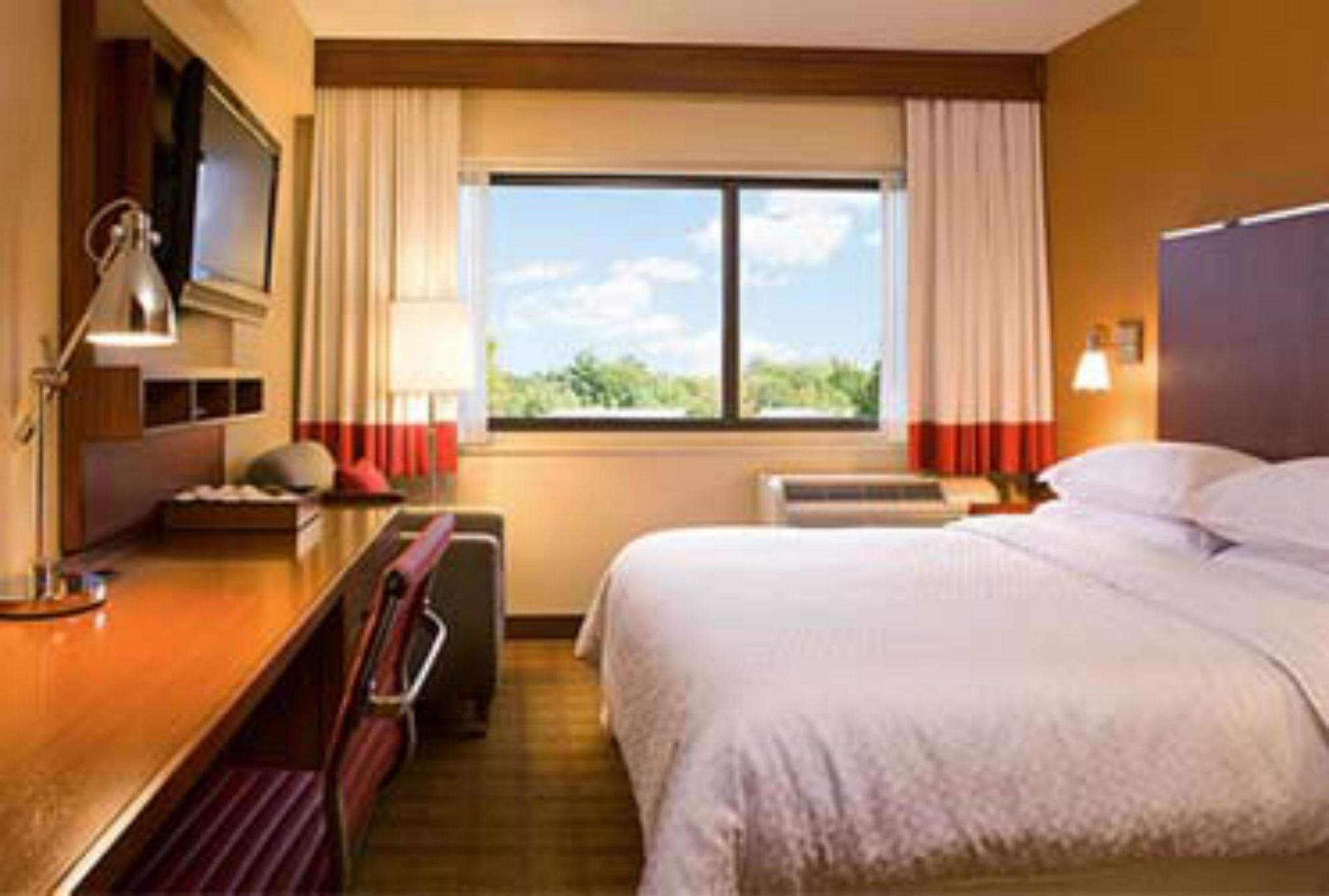 Hotel Four Points By Sheraton